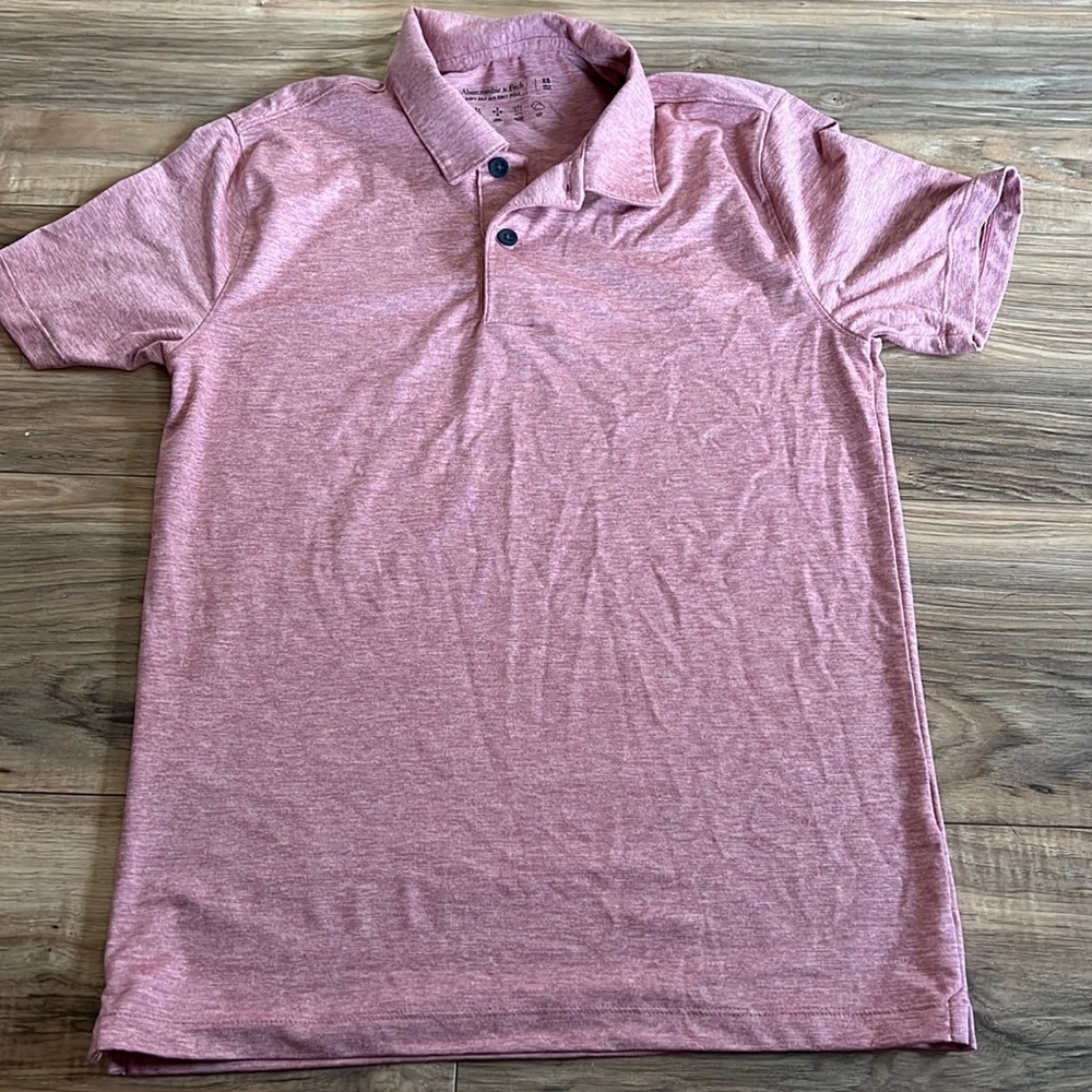 Mens Abercrombie and Fitch red heather polo xs